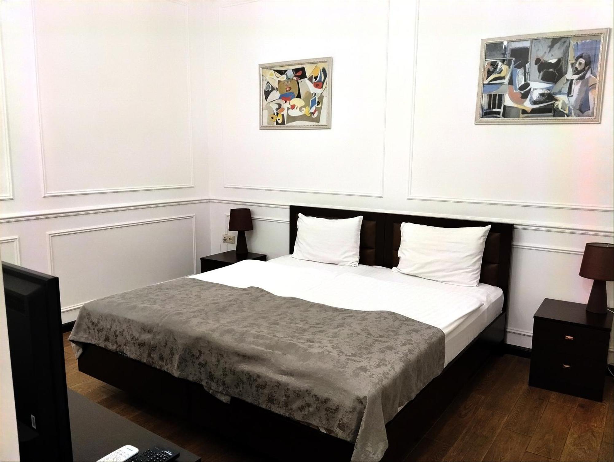 Boutique Living Hotel Yerevan Exterior photo